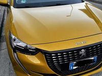 Usata Peugeot 208 Allure 101 CV (74 kW) 2020 Giallo Utilitaria
