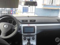 Usata VW Passat Business 140 CV (102 kW) 2009 Grigio Station wagon