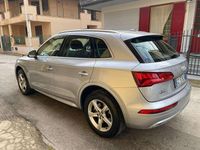 Usata Audi Q5 Business 204 CV (150 kW) 2020 Grigio SUV