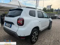 Usata Dacia Duster Journey 101 CV (74 kW) 2024 Bianco SUV
