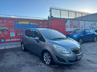 Begagnad Opel Meriva Cosmo 95 HK (69 kW) 2011 Grå Minibuss
