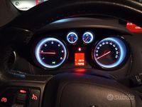 Usata Opel Meriva Cosmo 95 CV (69 kW) 2011 Bianco Monovolume