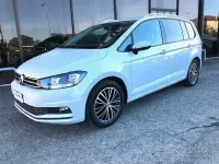 Usata VW Touran Comfortline 116 CV (85 kW) 2018 Grigio Monovolume