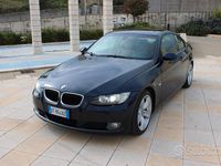 Usata BMW 320 M Sport 177 CV (130 kW) 2008 Blu Coupé