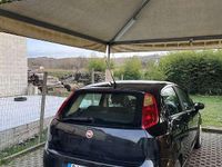 Brugt Fiat Grande Punto Dynamic 90 HK (66 kW) 2006 Sort Hatchback
