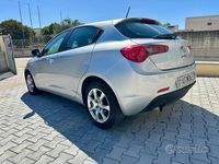 Usata Alfa Romeo Giulietta Progression 105 CV (77 kW) 2012 Grigio Utilitaria