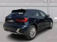 Usata Audi A1 Ambiente 116 CV (85 kW) 2019 Blu/azzurro SUV