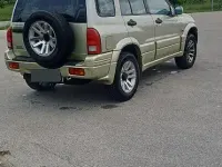 Usata Suzuki Grand Vitara 128 CV (94 kW) 2000 Giallo SUV