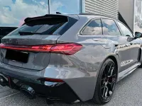 Usata Audi RS5 Ambiente 639 CV (469 kW) 2026 Grigio plateau Station wagon
