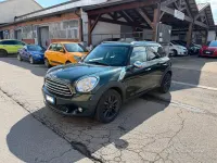 Usata Mini Cooper D Countryman Business 111 CV (81 kW) 2014 Verde SUV