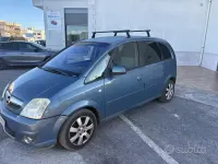 Usata Opel Meriva Cosmo 75 CV (55 kW) 2006 Blu Monovolume