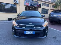Usata Kia Rio 82 CV (60 kW) 2017 Nero Berlina