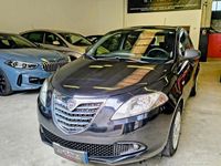 Usata Lancia Ypsilon Gold 69 CV (50 kW) 2015 Nero Utilitaria