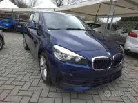 Usata BMW 225 Active Tourer iPerformance 136 CV (100 kW) 2019 Bluazzurro Monovolume