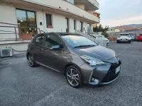 Usata Toyota Yaris Edition 101 CV (74 kW) 2017 Grigio Utilitaria