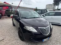 Usata Lancia Ypsilon S 95 CV (69 kW) 2013 Viola Utilitaria