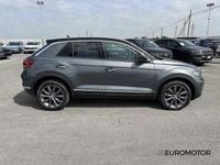 Usata VW T-Roc Advance 116 CV (85 kW) 2018 Grigio SUV