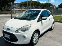 Usata Ford Ka Titanium 69 CV (50 kW) 2011 Bianco Utilitaria