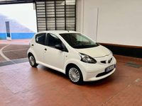 usata Toyota Aygo NEOPATENTATI 5p 1.0 Now Connect