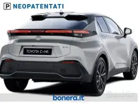 Nuova Toyota C-HR Lounge 140 CV (102 kW) 2026 Argento SUV