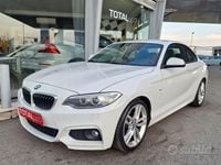 Usata BMW 218 M Sport 143 CV (105 kW) 2016 Bianco pastello Coupé