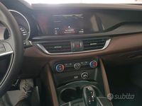 Usata Alfa Romeo Stelvio 160 CV (117 kW) 2019 Grigio SUV