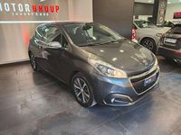 Usata Peugeot 208 Allure 82 CV (60 kW) 2017 Grigio Utilitaria