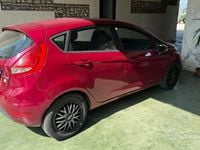 Gebraucht Ford Fiesta Titanium 90 PS (66 kW) 2009 Rot Kleinwagen