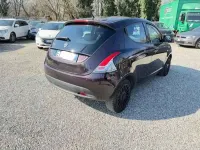 Usata Lancia Ypsilon 80 CV (58 kW) 2013 Utilitaria