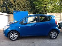 Usata Opel Agila 68 CV (50 kW) 2012 Blu Utilitaria