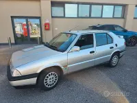 Usata Alfa Romeo 33 88 CV (64 kW) 1994 Grigio Berlina