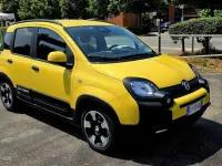 Usata Fiat Panda Cross 71 CV (52 kW) 2025 Giallo Utilitaria