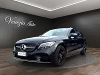 Usata Mercedes C220 AMG line 194 CV (142 kW) 2018 Nero