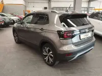 Usata VW T-Cross Advance 116 CV (85 kW) 2020 Grigio scuro metallizzato SUV