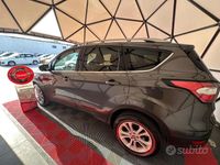 Usata Ford Kuga S 120 CV (88 kW) 2017 Grigio SUV