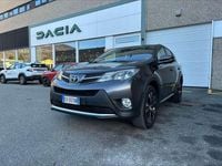 Usata Toyota RAV4 Lounge 124 CV (91 kW) 2015 Grigio SUV