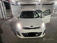 Usata Kia Rio 85 CV (62 kW) 2016 Bianco Berlina