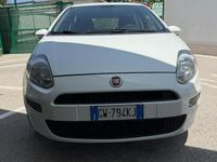 Usata Fiat Grande Punto 65 CV (47 kW) 2017 Bianco Utilitaria