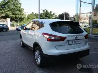Usata Nissan Qashqai 110 CV (80 kW) 2015 Bianco SUV