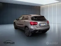 Usata Mercedes GLA200 136 CV (100 kW) 2019 Grigio SUV