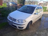 Usata Fiat Punto 69 CV (50 kW) 2009 Bianco Utilitaria