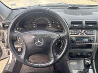 Usata Mercedes C220 Avantgarde 143 CV (105 kW) 2005 Station wagon
