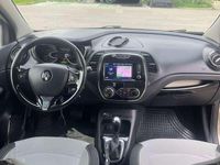 Usata Renault Captur 90 CV (66 kW) 2015 Oro SUV