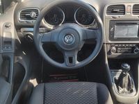 Usata VW Golf VI Comfortline 105 CV (77 kW) 2010 Bianco Utilitaria