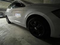 Usata VW Polo 82 CV (60 kW) 2019 Grigio Berlina