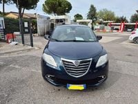 Usata Lancia Ypsilon 69 CV (50 kW) 2015 Blu Utilitaria