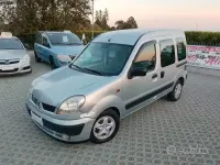 Usata Renault Kangoo 65 CV (47 kW) 2007 Grigio Monovolume