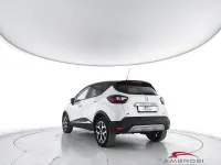 Usata Renault Captur Intens 110 CV (80 kW) 2017 Bianco SUV