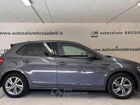 Usata VW Polo R-line 95 CV (69 kW) 2023 Grigio Utilitaria