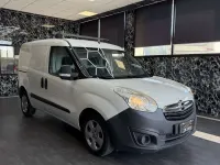 Usata Opel Combo 95 CV (69 kW) 2016 Bianco Monovolume